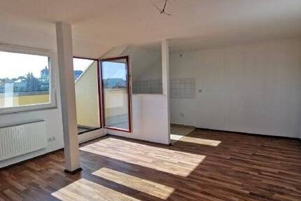 gemütliche 4-Raum-Wohnung mit Balkon 4 zimmer