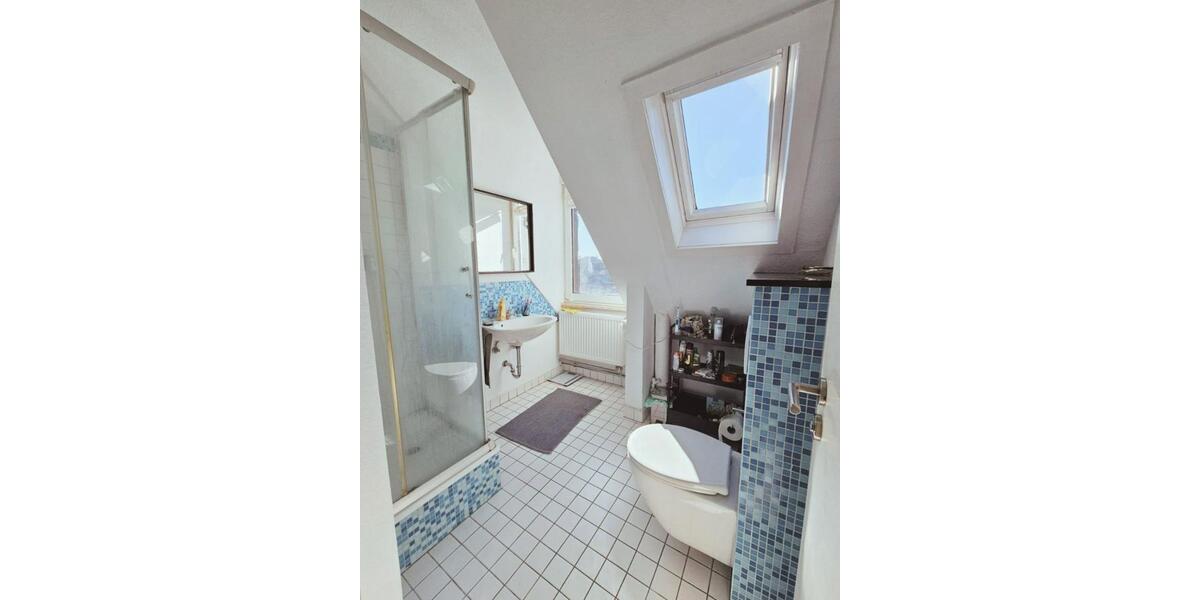 Dachgeschoßwohnung Mannheim Neckarstadt-Ost - 3 Zimmer, 74 m&sup2;, 975&euro; | Angebot:25902088