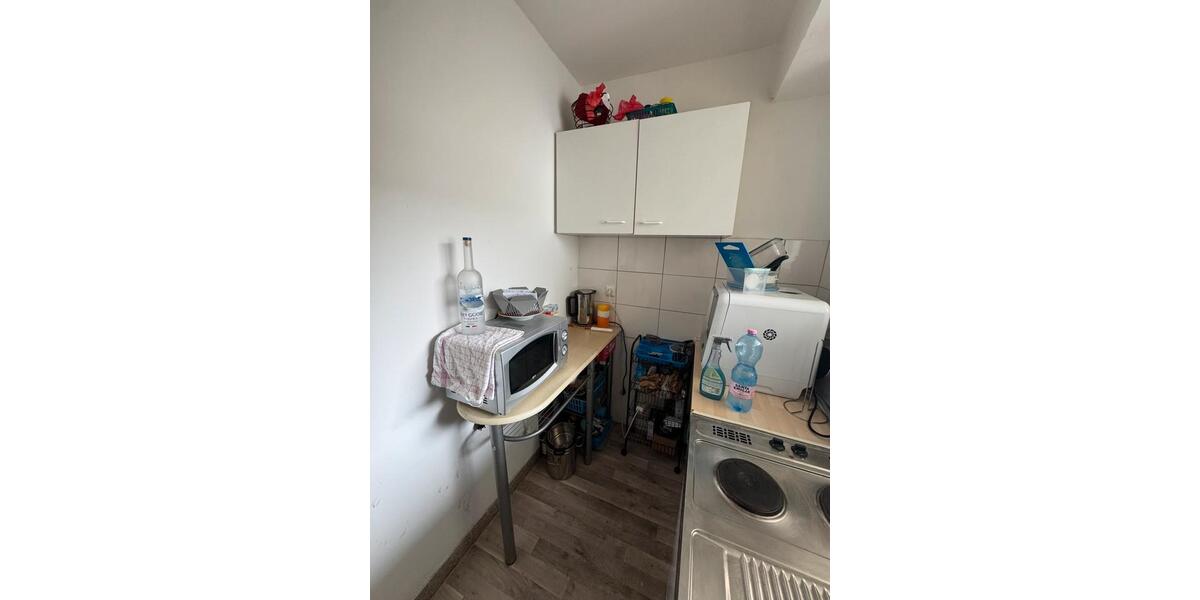 Etagenwohnung Essen Huttrop - 1 Zimmer, 38 m&sup2;, 420&euro; | Angebot:26626194
