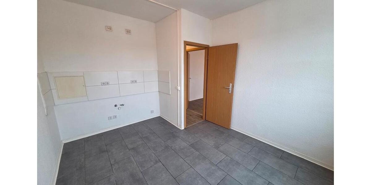 Etagenwohnung Brandenburg an der Havel Görden - 4 Zimmer, 81 m&sup2;, 758&euro; | Angebot:26266121