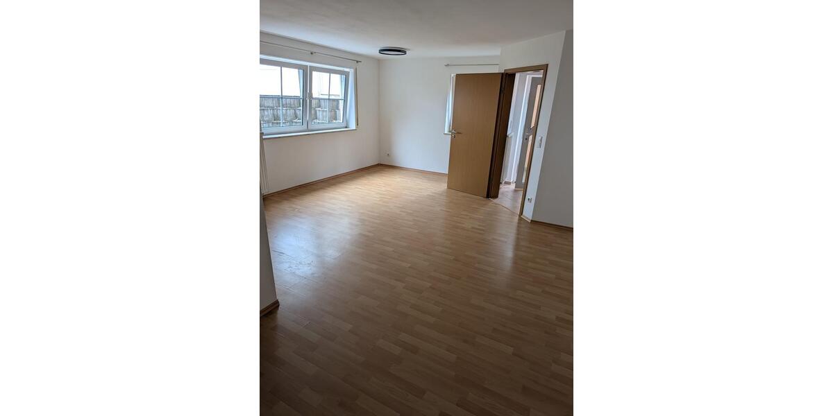 Etagenwohnung Neunburg vorm Wald - 2 Zimmer, 60 m&sup2;, 500&euro; | Angebot:26538625