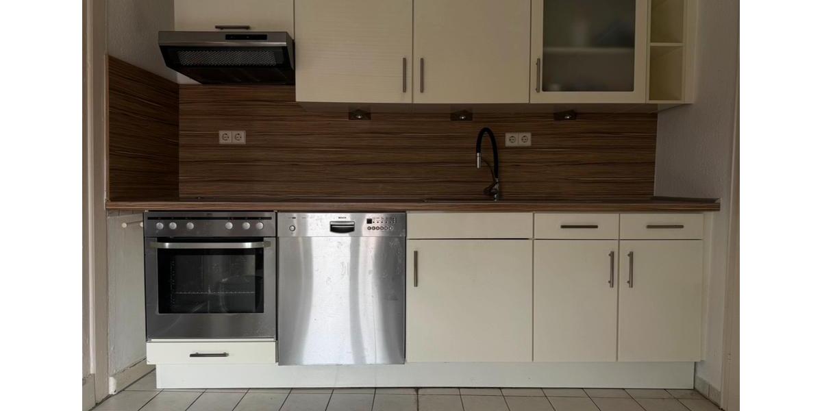 Etagenwohnung Bad Gandersheim - 4.5 Zimmer, 120 m&sup2;, 700&euro; | Angebot:26522373
