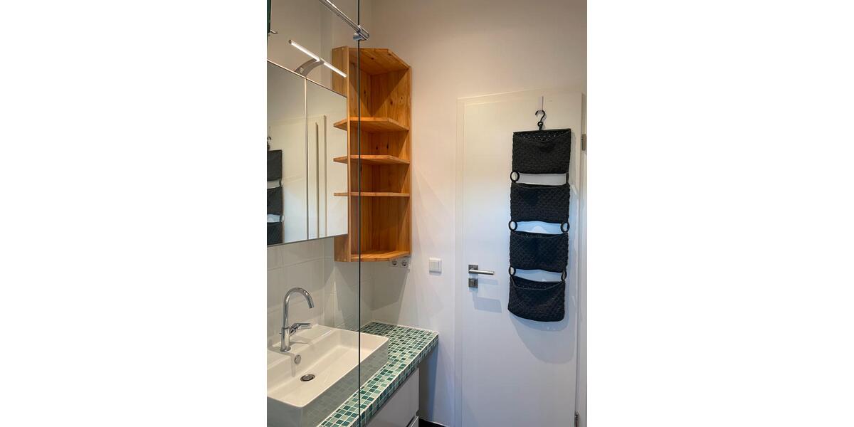Dachgeschoßwohnung Karlsruhe Knielingen - 2.5 Zimmer, 55 m&sup2;, 1.200&euro; | Angebot:26540032