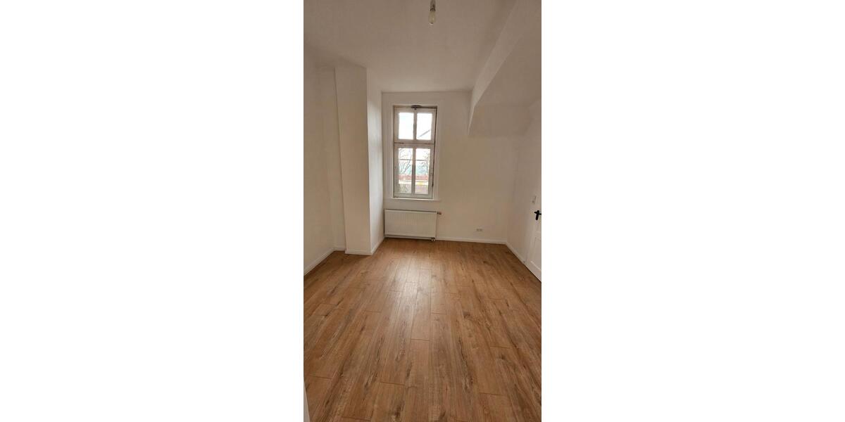 Etagenwohnung Niestetal - 4 Zimmer, 108 m&sup2;, 800&euro; | Angebot:26272961