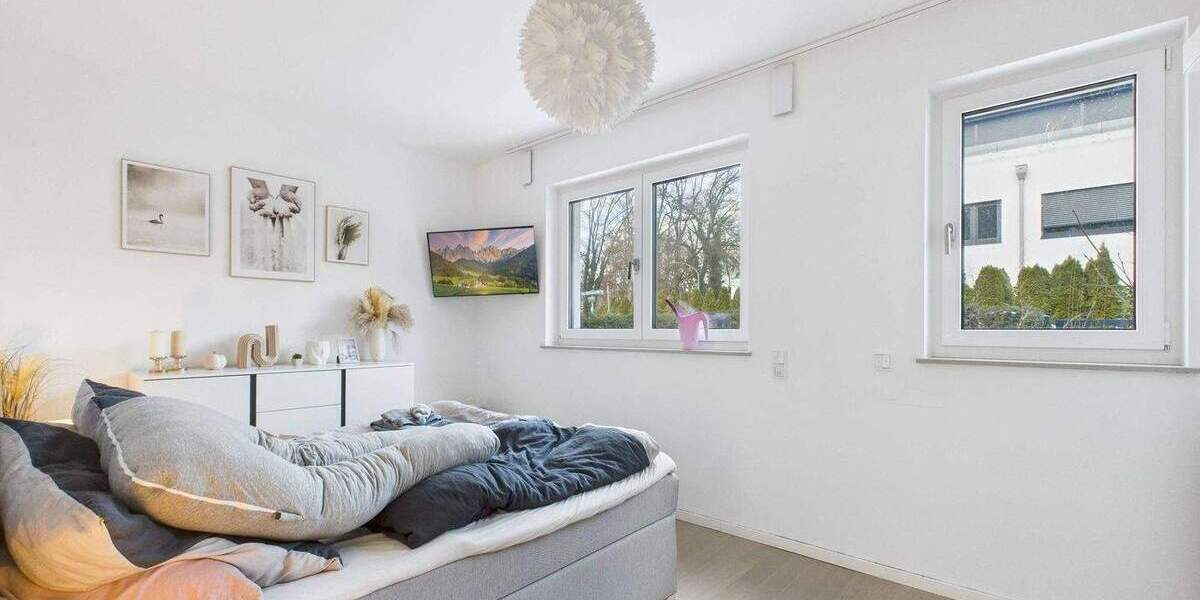 Etagenwohnung München Trudering-Riem - 2 Zimmer, 73 m&sup2;, 1.780&euro; | Angebot:25708220