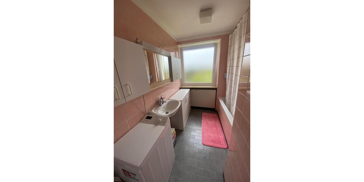 Wohnen auf Zeit Karlsruhe Hagsfeld - 1 Zimmer, 15 m&sup2;, 520&euro; | Angebot:26237680