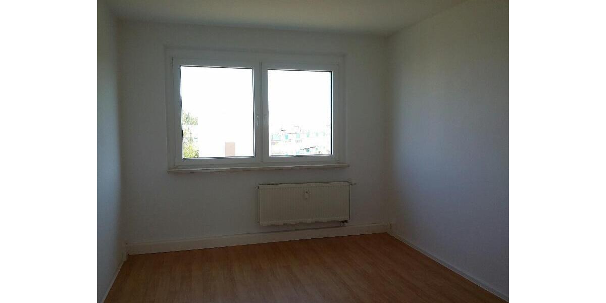 Etagenwohnung Kirchberg - 3 Zimmer, 70 m&sup2;, 417&euro; | Angebot:26060667