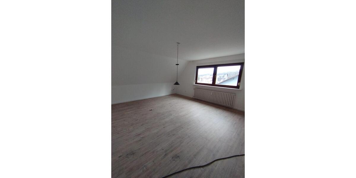 Dachgeschoßwohnung Krombach - 4.5 Zimmer, 94 m&sup2;, 1.010&euro; | Angebot:25951771