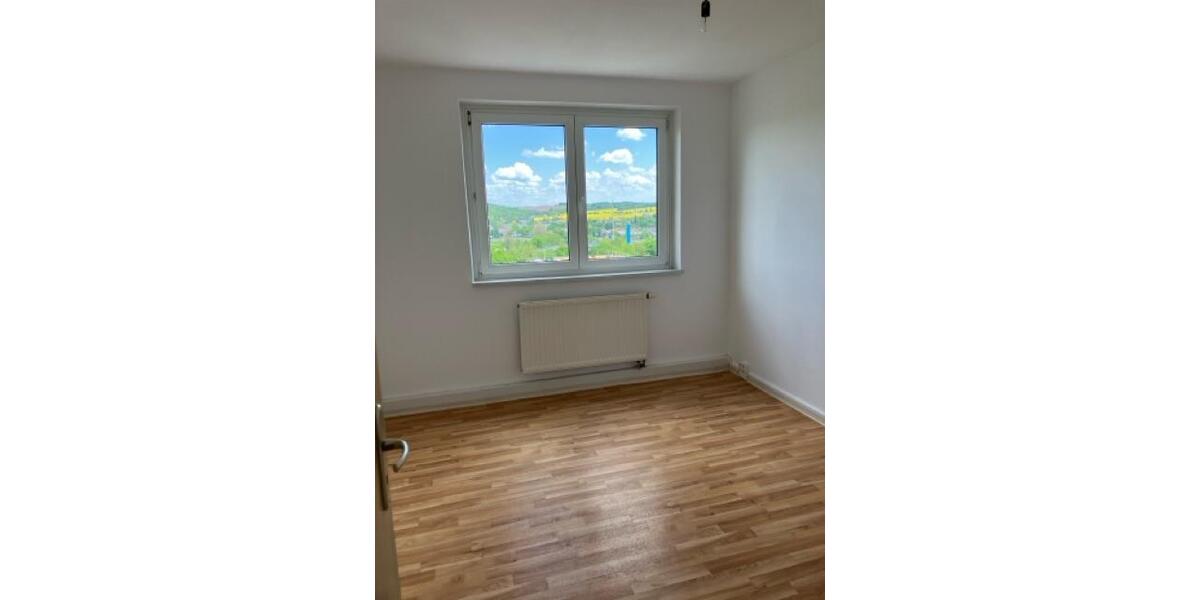Etagenwohnung Gera Lusan - 4 Zimmer, 71 m&sup2;, 395&euro; | Angebot:26678239