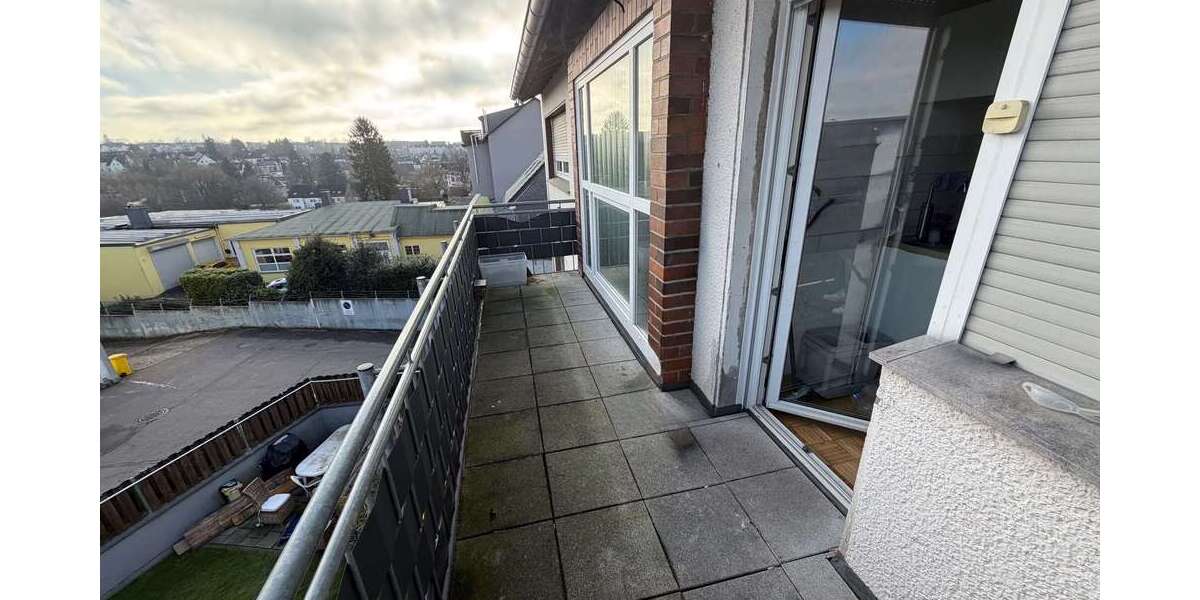 Etagenwohnung Solingen Höhscheid - 3 Zimmer, 80 m&sup2;, 720&euro; | Angebot:24789884