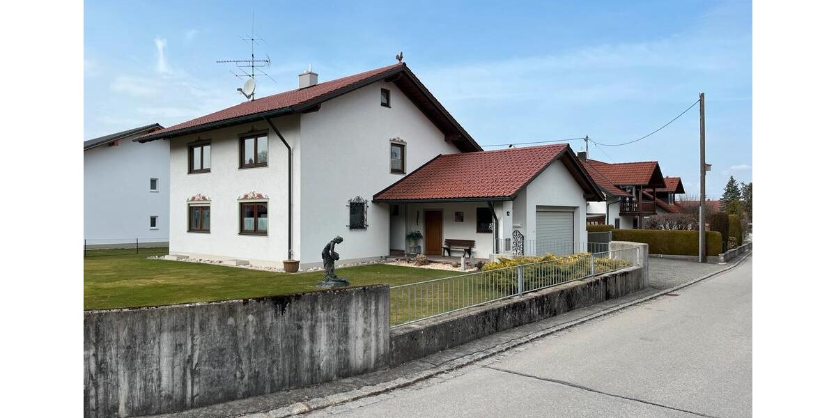 Einfamilienhaus Stötten am Auerberg - 5 Zimmer, 156 m&sup2;, 1.670&euro; | Angebot:25640592