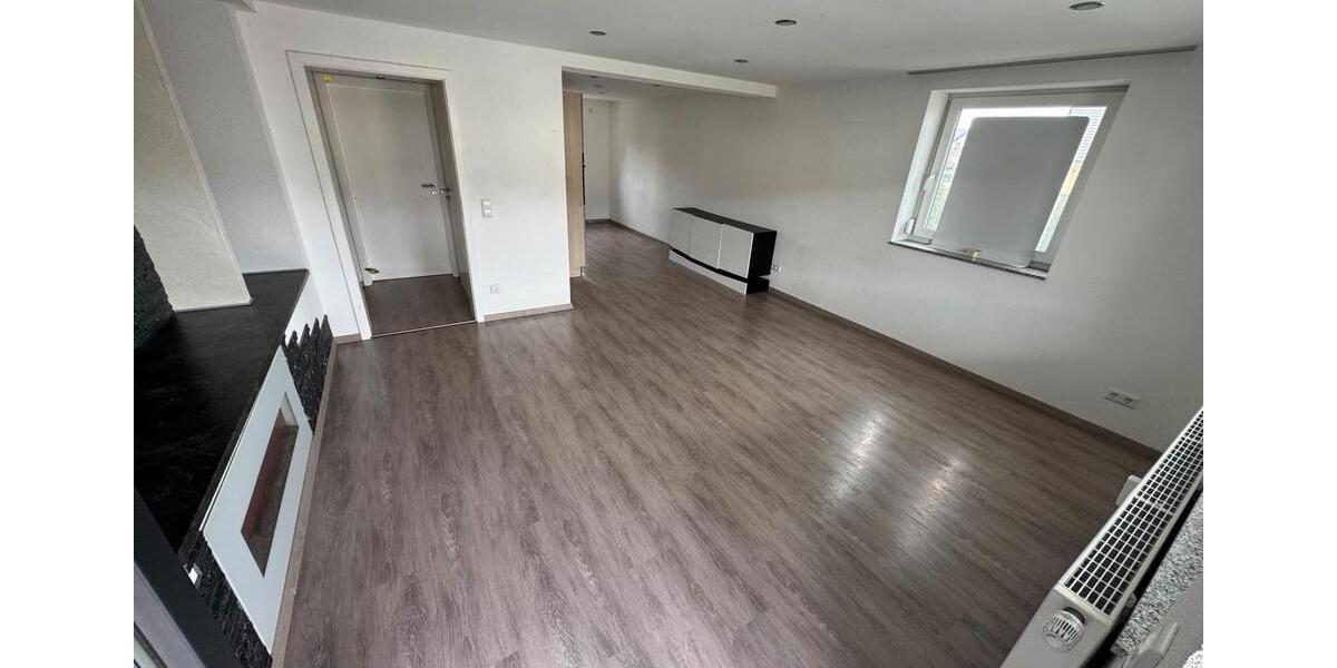 Etagenwohnung Villingen-Schwenningen Schwenningen - 3 Zimmer, 74 m&sup2;, 900&euro; | Angebot:26039747