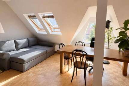 Wohnung Berlin - 2 Zimmer, 69 m&sup2;, 1.400&euro; | Angebot:27293577