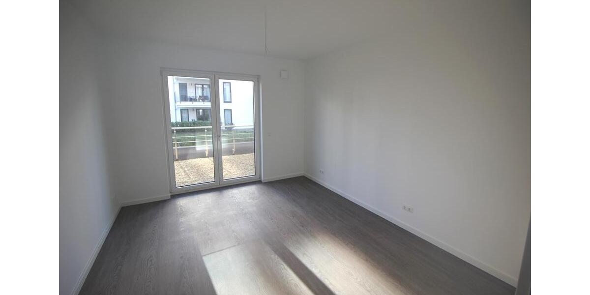 Erdgeschoßwohnung Schwerin Altstadt - 3 Zimmer, 110 m&sup2;, 1.650&euro; | Angebot:24495567