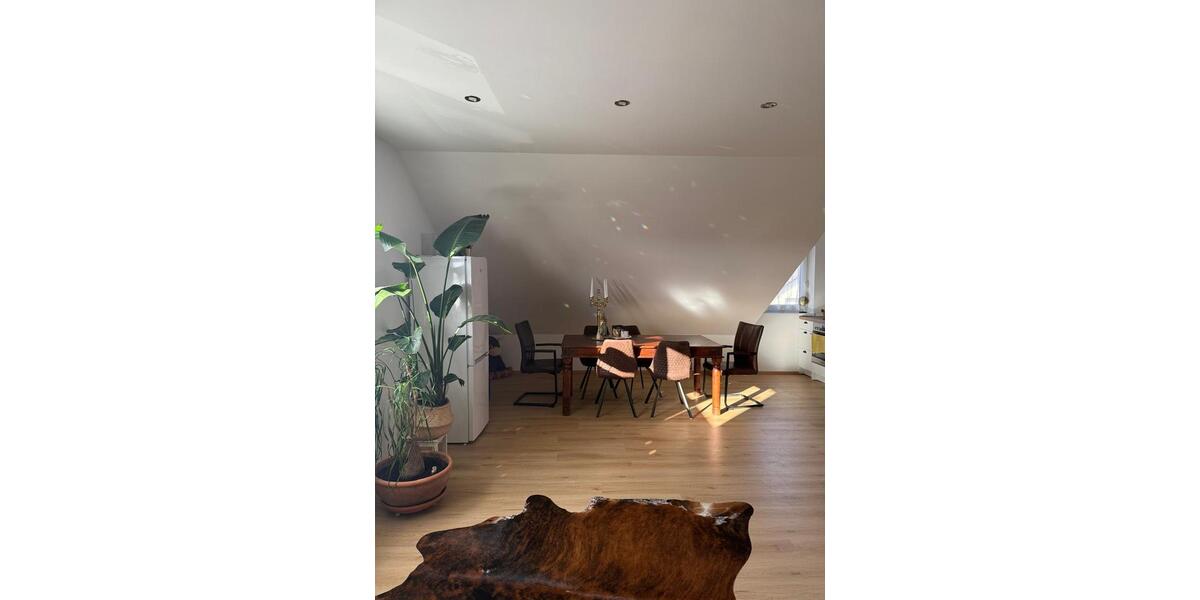 Dachgeschoßwohnung Fulda Aschenberg - 1 Zimmer, 65 m&sup2;, 725&euro; | Angebot:25404487