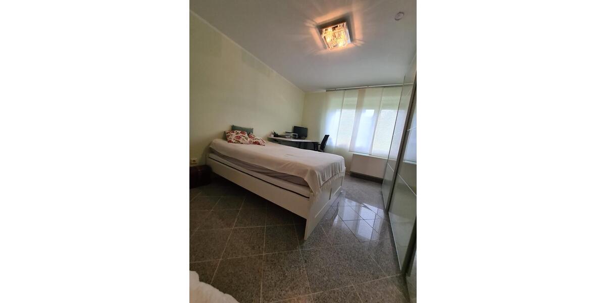 Etagenwohnung Remscheid Lüttringhausen - 1.5 Zimmer, 53 m&sup2;, 480&euro; | Angebot:26635267