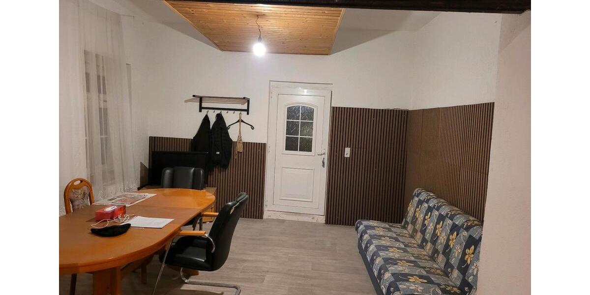 Erdgeschoßwohnung Weißenfels - 2 Zimmer, 49 m&sup2;, 460&euro; | Angebot:24630691