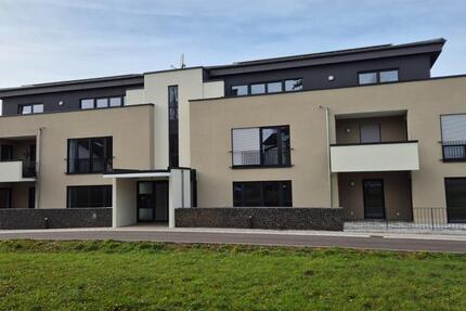 Haus Wadern - 2 Zimmer, 71 m&sup2;, 1.100&euro; | Angebot:19538952