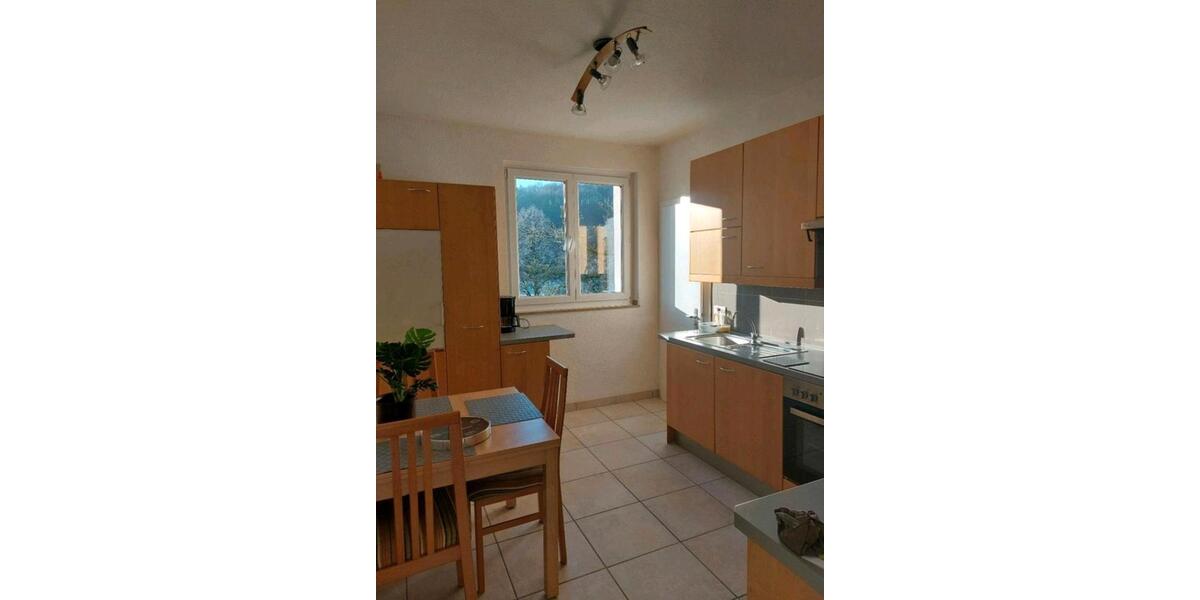 Etagenwohnung Hennef (Sieg) - 1 Zimmer, 28 m&sup2;, 590&euro; | Angebot:24803288