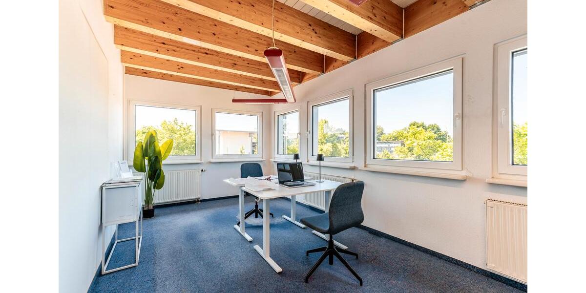 SMARTINSPECT BASE - Großer Showroom mit darüberliegender Büroeinheit im Industriepark Ellwangen zimmer