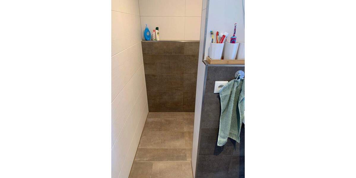 Doppelhaushälfte Hollenbek - 4 Zimmer, 119 m&sup2;, 1.600&euro; | Angebot:25755239