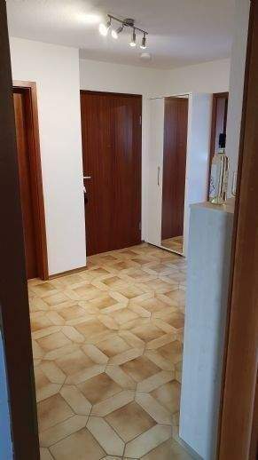 Etagenwohnung Schwenningen - 2 Zimmer, 69 m&sup2;, 710&euro; | Angebot:25877728