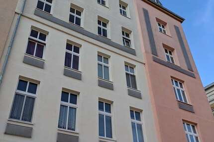 1 Zimmer-Wohnung mit Balkon und Küche *perfekt für Pendler, Azubis & Studenten*