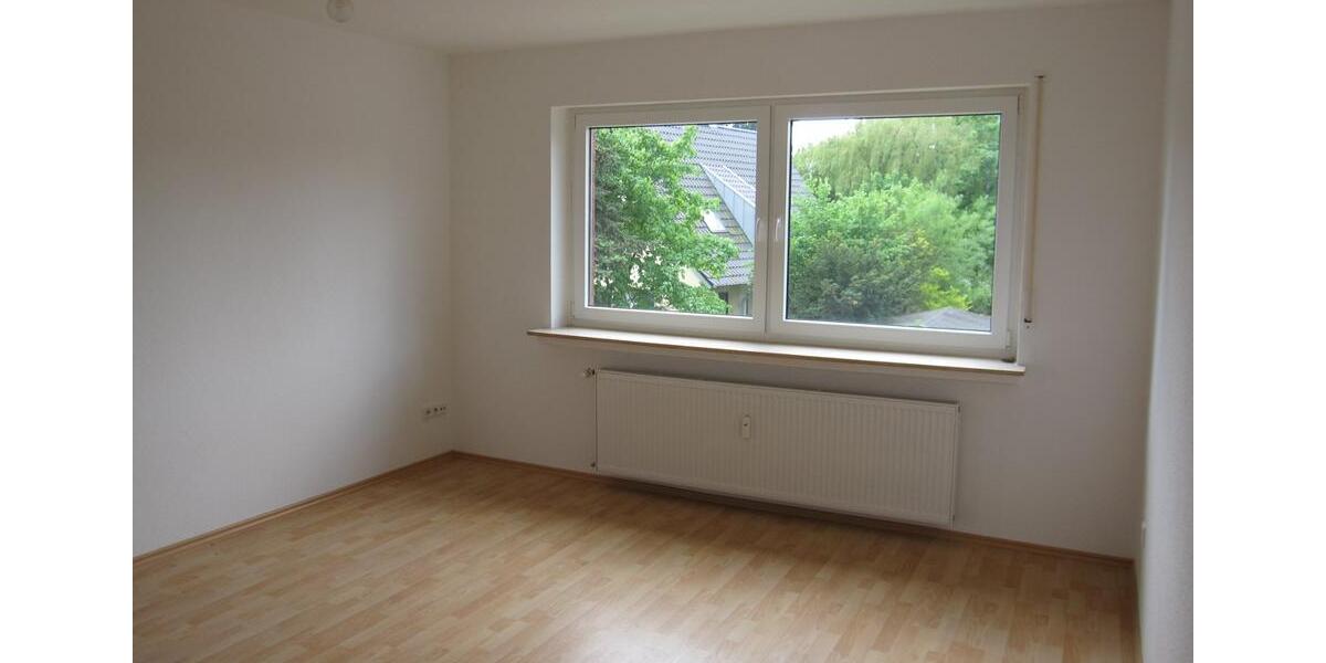 Schöne zentral gelegene Wohnung - 3 ZKB Balkon 3 zimmer