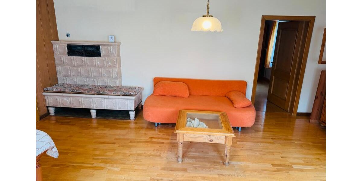 Dachgeschoßwohnung Immendingen - 3 Zimmer, 90 m&sup2;, 1.100&euro; | Angebot:26563732