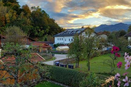 Wohnung Neubeuern - 3 Zimmer, 100 m&sup2;, 1.100&euro; | Angebot:25101962