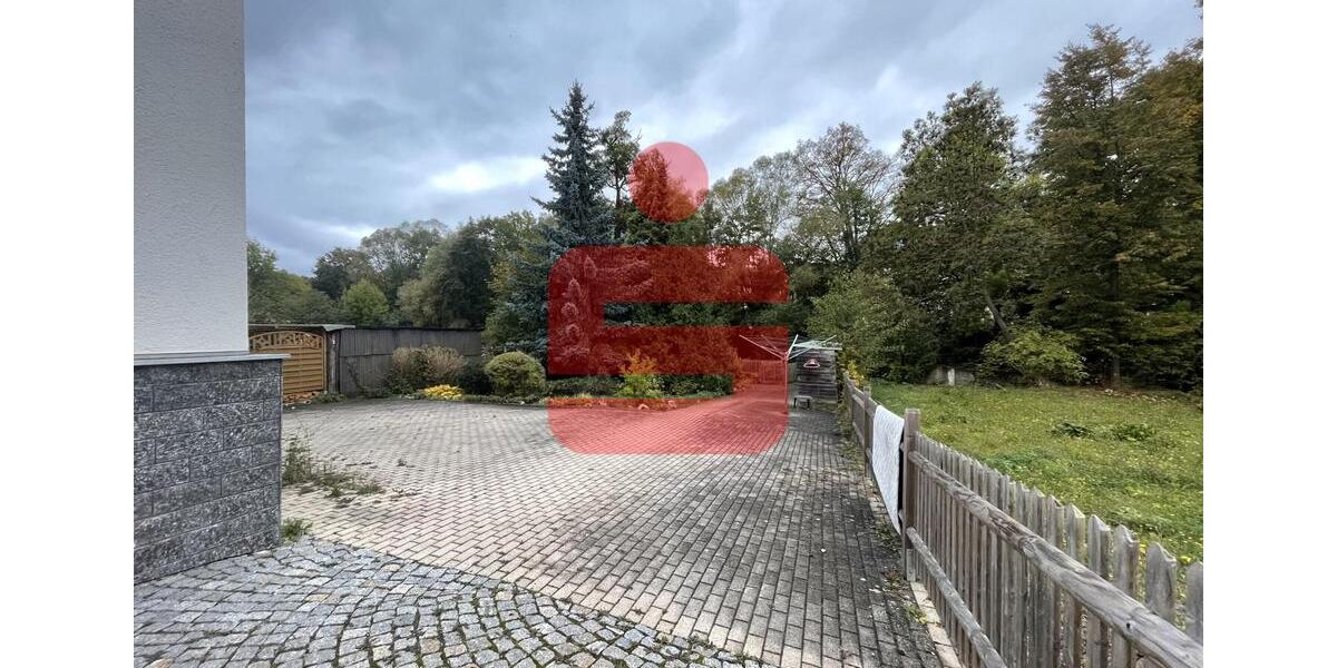 Etagenwohnung Weida - 2 Zimmer, 40 m&sup2;, 200&euro; | Angebot:25543303