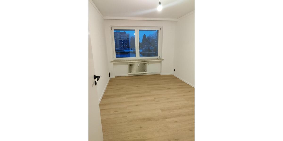Erdgeschoßwohnung Hannover Misburg-Anderten - 3 Zimmer, 85 m&sup2;, 1.105&euro; | Angebot:24469363
