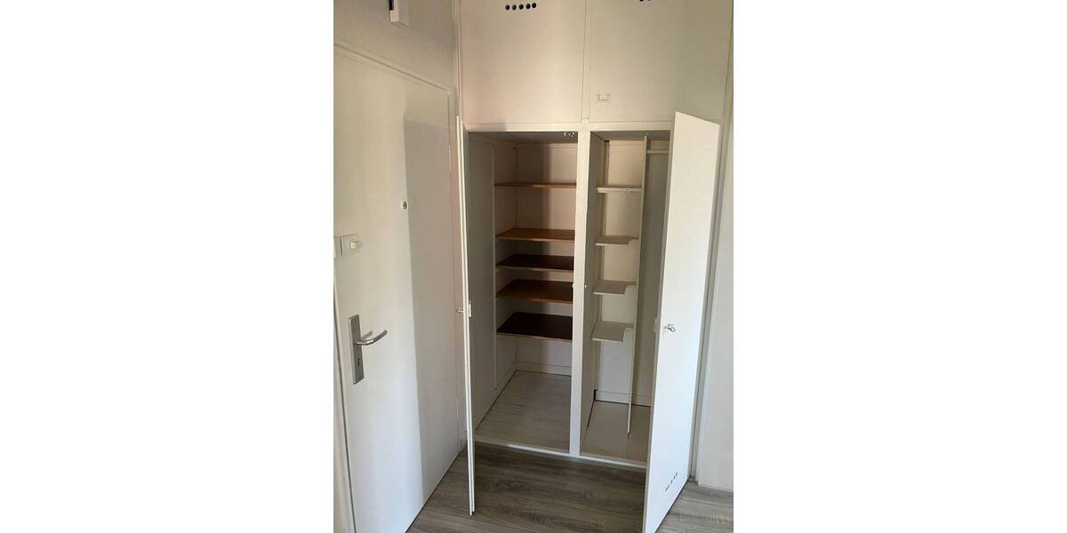 Etagenwohnung Salzgitter Lebenstedt - 4 Zimmer, 74 m&sup2;, 446&euro; | Angebot:26259206