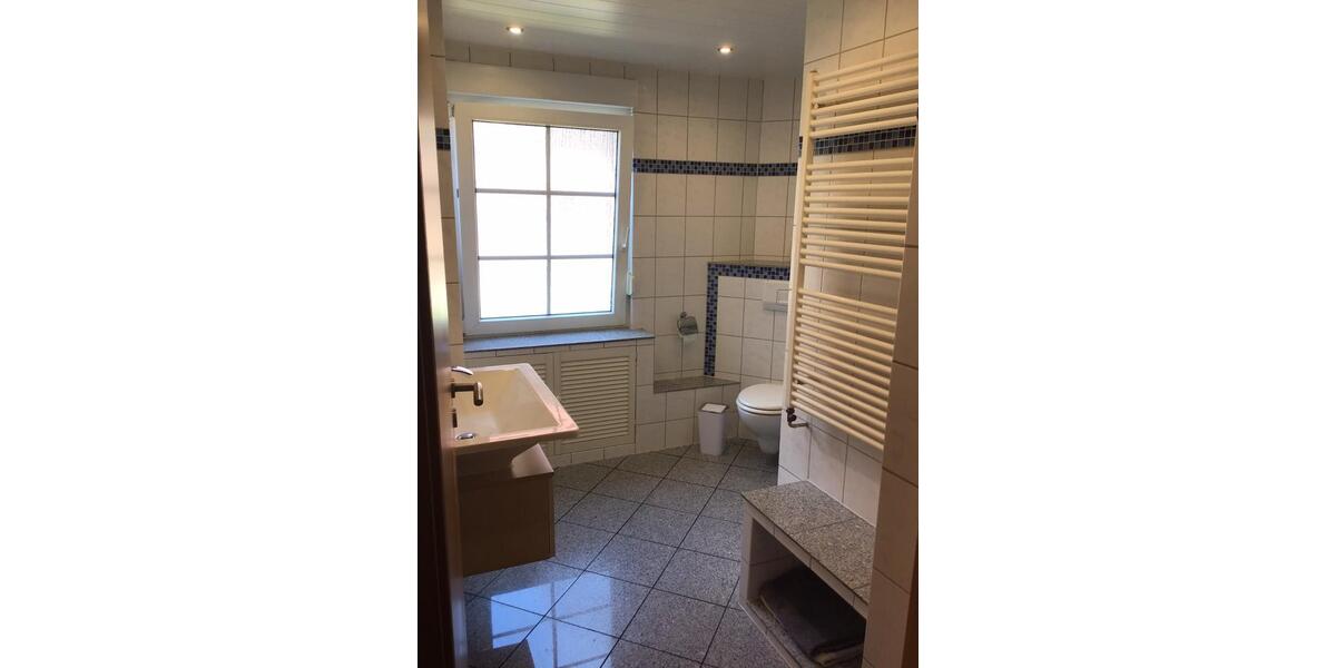 Wohnen auf Zeit Schöppenstedt - 4 Zimmer, 120 m&sup2;, 35&euro; | Angebot:18826013