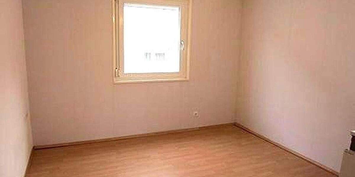 Etagenwohnung Wendlingen - 3 Zimmer, 66 m&sup2;, 825&euro; | Angebot:25732265