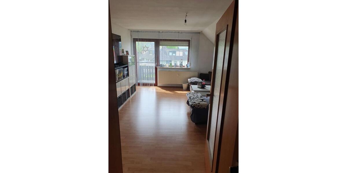 Dachgeschoßwohnung Knüllwald - 3 Zimmer, 88 m&sup2;, 530&euro; | Angebot:26570961