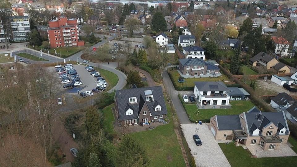Maisonettenwohnung Rellingen - 3.5 Zimmer, 135 m&sup2;, 2.295&euro; | Angebot:26650208