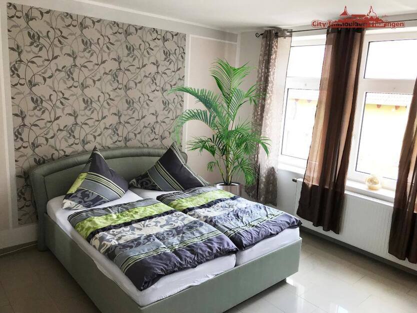 Monteur Zimmer und Wohnungen möbiliert zu vermieten 1 zimmer