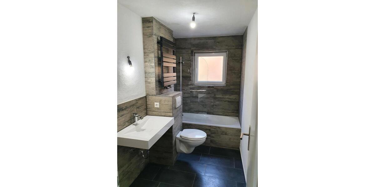 Etagenwohnung Wehr - 3 Zimmer, 80 m&sup2;, 880&euro; | Angebot:24374388