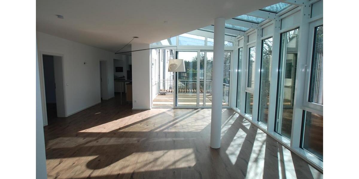 Etagenwohnung Mainz Laubenheim - 4 Zimmer, 136 m&sup2;, 2.100&euro; | Angebot:25993423