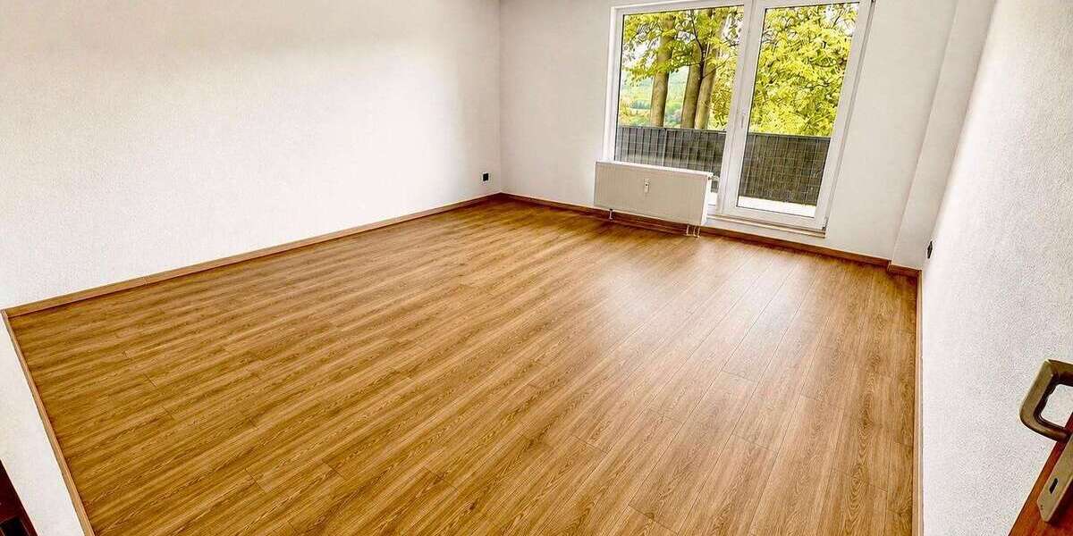 Etagenwohnung Lüdenscheid SOS-Kinderdorf - 4 Zimmer, 89 m&sup2;, 450&euro; | Angebot:27166977