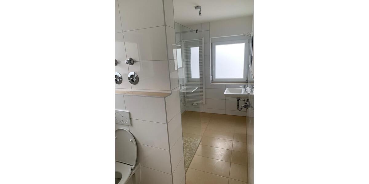 Erdgeschoßwohnung Giengen an der Brenz - 2 Zimmer, 72 m&sup2;, 1.200&euro; | Angebot:23706354