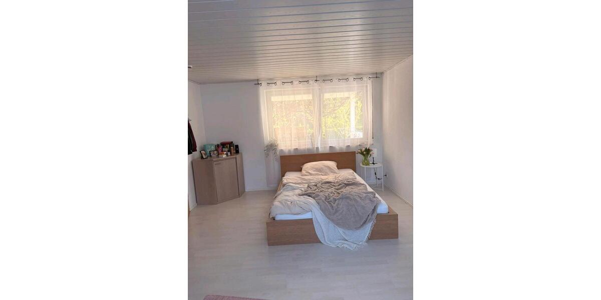 Wohnen auf Zeit Friedrichshafen - 1 Zimmer, 21 m&sup2;, 500&euro; | Angebot:26697642