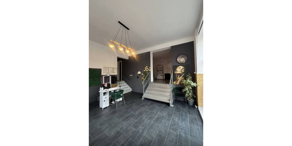 Gewerbeobjekt Halle (Saale) Damaschkestraße - 2 Zimmer, 73 m&sup2;, 185&euro; | Angebot:26687132