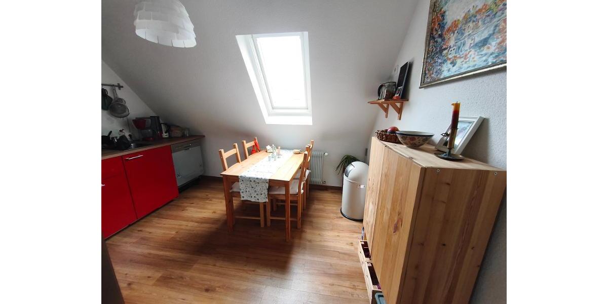 3 Zi. Wohnung im DG (2.OG) mit Stellplatz - Etagenwohnung Dechsendorf Dechsendorf | Angebot:26002016