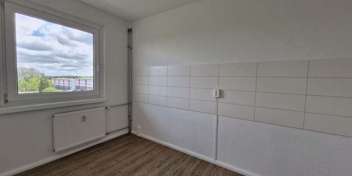 Etagenwohnung Stendal Stadtsee - 3 Zimmer, 70 m&sup2;, 598&euro; | Angebot:26739766