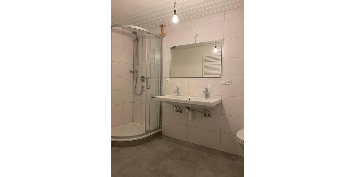 Dachgeschoßwohnung Görwihl - 2.5 Zimmer, 92 m&sup2;, 823&euro; | Angebot:22789626