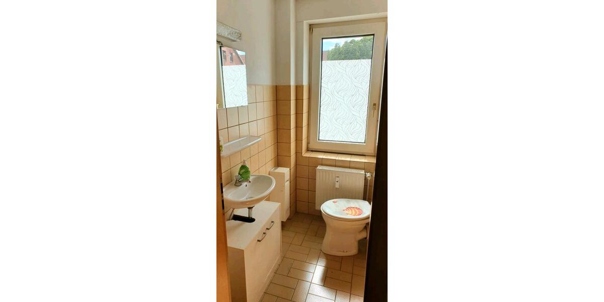 Wohnen auf Zeit Hessisch Oldendorf - 3 Zimmer, 109 m&sup2;, 350&euro; | Angebot:24746977