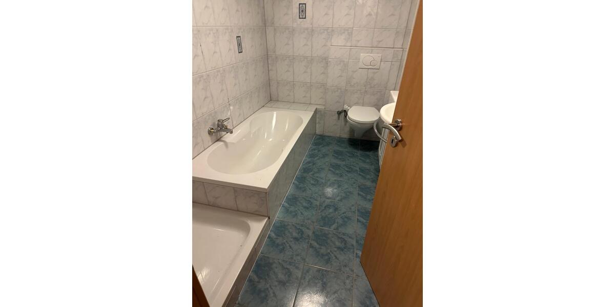 Erdgeschoßwohnung Korntal-Münchingen Münchingen - 3 Zimmer, 80 m&sup2;, 1.380&euro; | Angebot:24527496