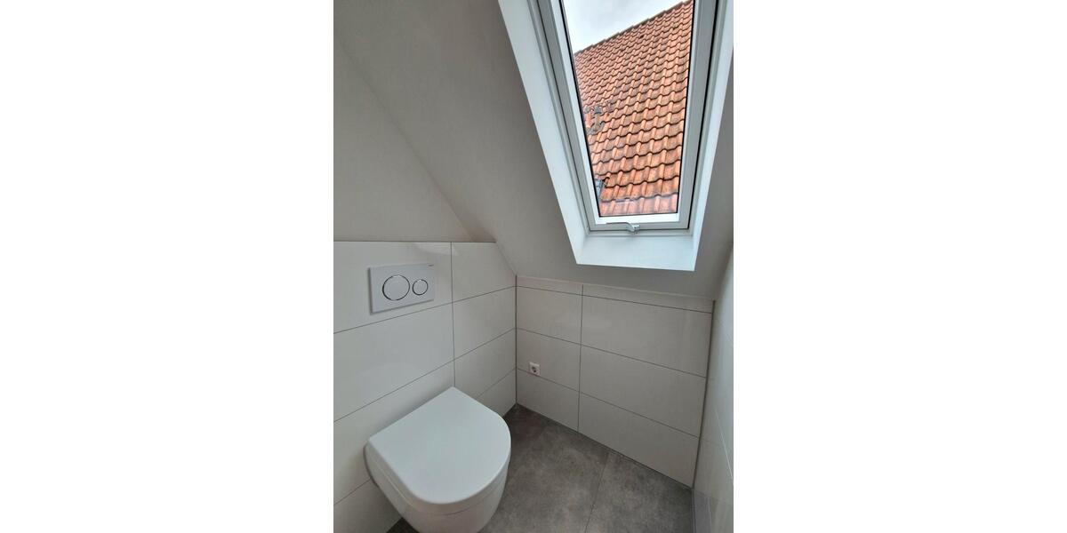 Etagenwohnung Leonberg - 4 Zimmer, 75 m&sup2;, 1.200&euro; | Angebot:26496497